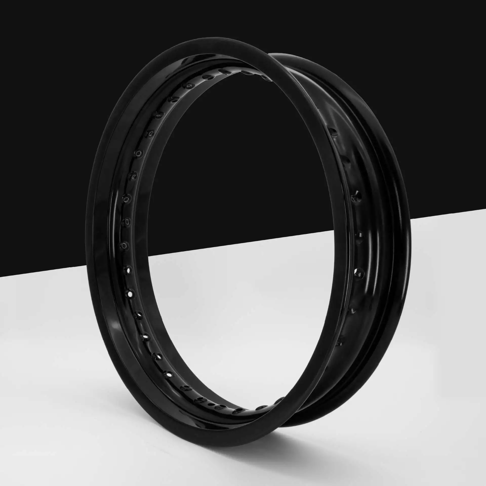 Felge / Felgenring Schwarz 3,0 x 16 Aluminium eloxiert – passend für Simson Felge / Felgenring Schwarz 3,0 x 16 Aluminium eloxiert – passend für Simson